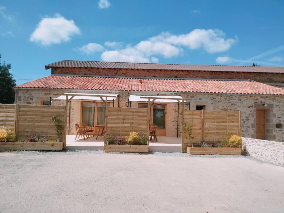 Les Granges Des Petits Couleurs Villa เลเซแปส ภายนอก รูปภาพ
